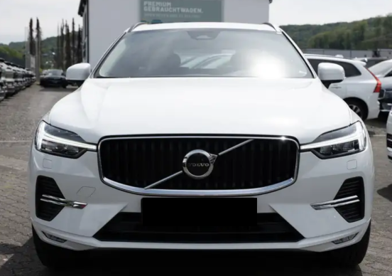 Left hand drive VOLVO XC 60 B4 Momentum Pro Aus 1.hand Ahk Facel.